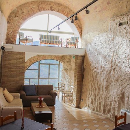 Il Castello Di Atessa Panzió Kültér fotó